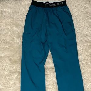Skechers scrubs Caribbean set